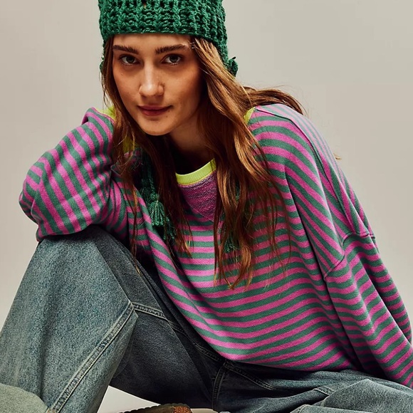 NWT Free People Classic Striped Oversized Crewneck Pink Combo Size Large - Picture 4 of 6